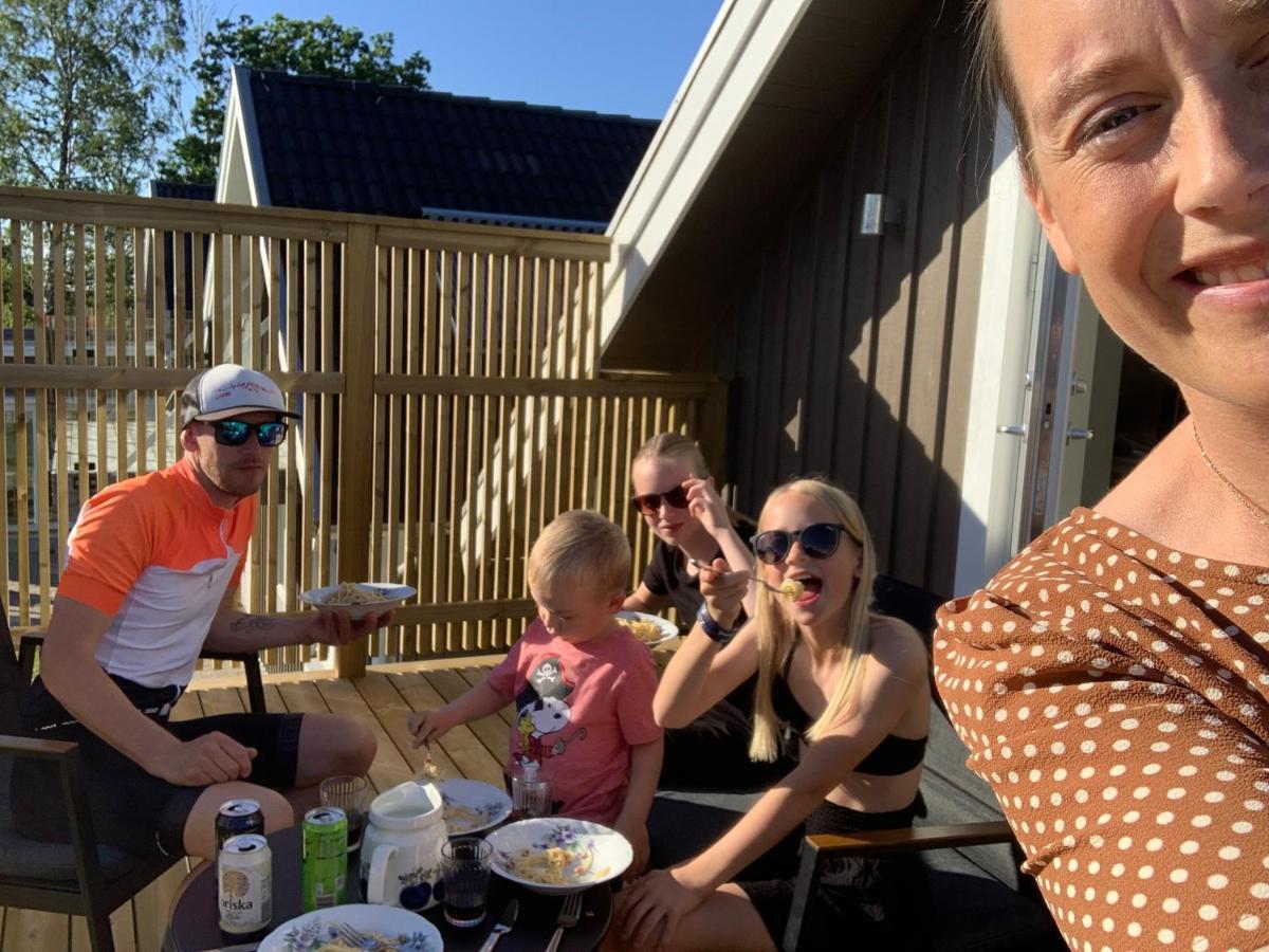 Apartamento Nybyggd Mysig Laegenhet I Falkenberg, Troeingeberg 5Min Fran E6, 30Min Ullared, Naera Stationen Exterior foto