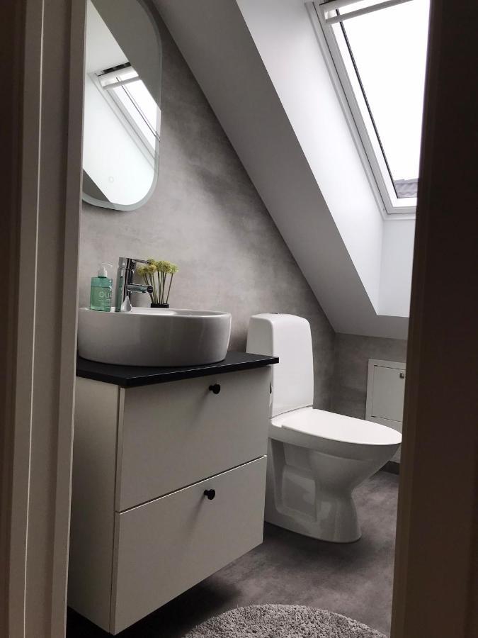 Apartamento Nybyggd Mysig Laegenhet I Falkenberg, Troeingeberg 5Min Fran E6, 30Min Ullared, Naera Stationen Exterior foto